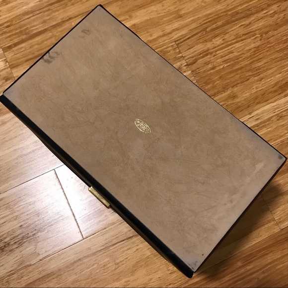 Wolf Designs Double Watch Winder Storage Box Black - Picture 12 of 12